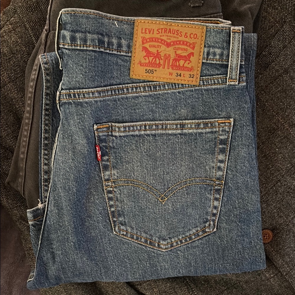 Levi’s 505 Regular Men’s Jeans 34x32 NWT